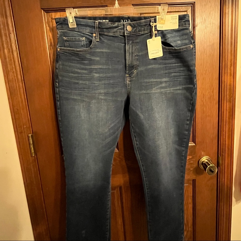 A.N.A. Jeans high-rise straight leg 18W Dark Wash NWT